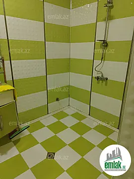 Satılır 6 otaqlı həyət evi 456 m²