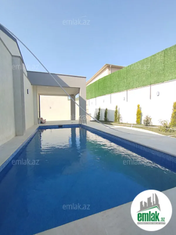 Satılır 4 otaqlı mənzil 120 m²