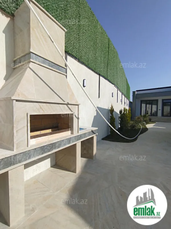 Satılır 4 otaqlı mənzil 120 m²
