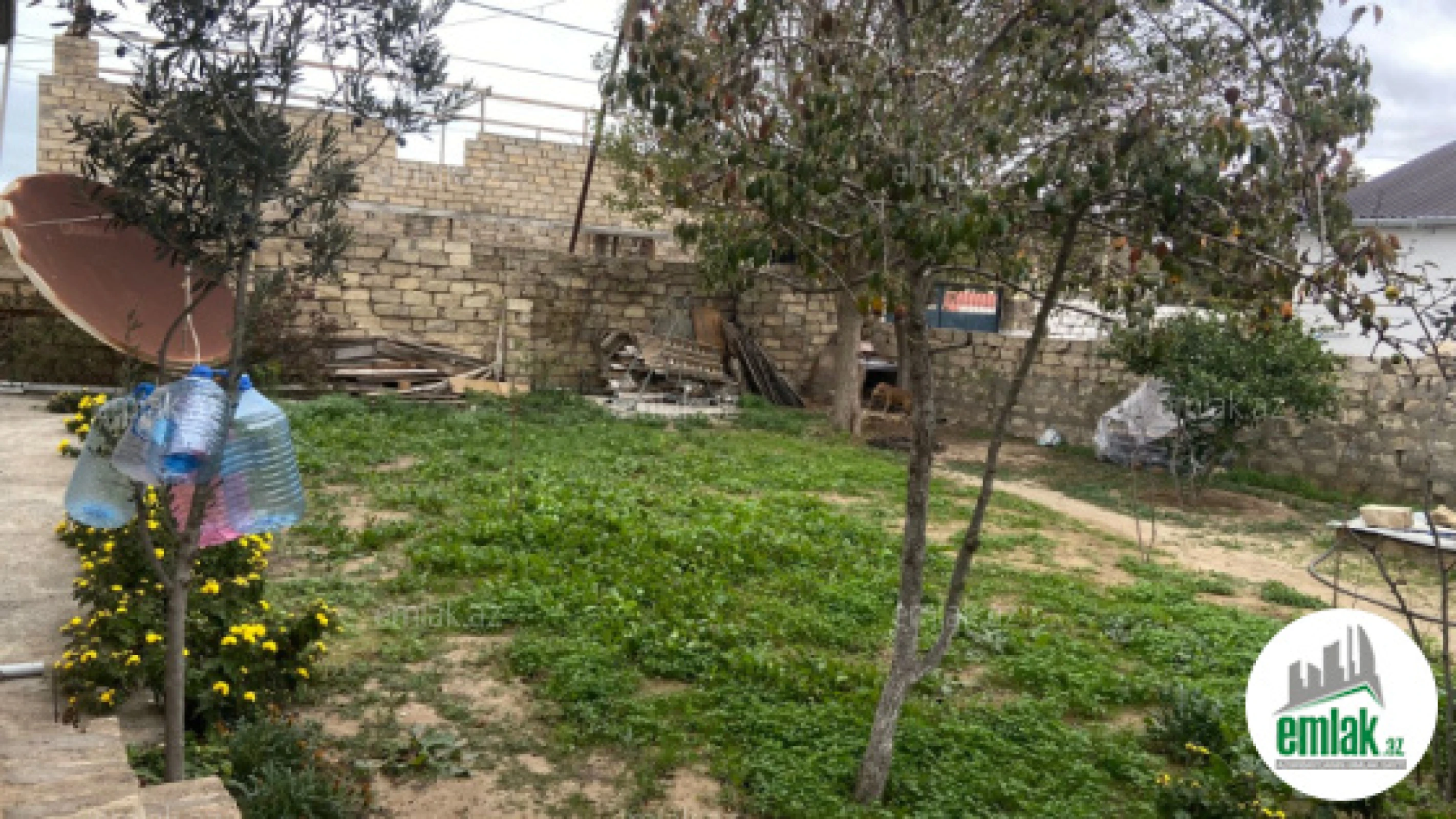 Satılır 3 otaqlı həyət evi 145 m²