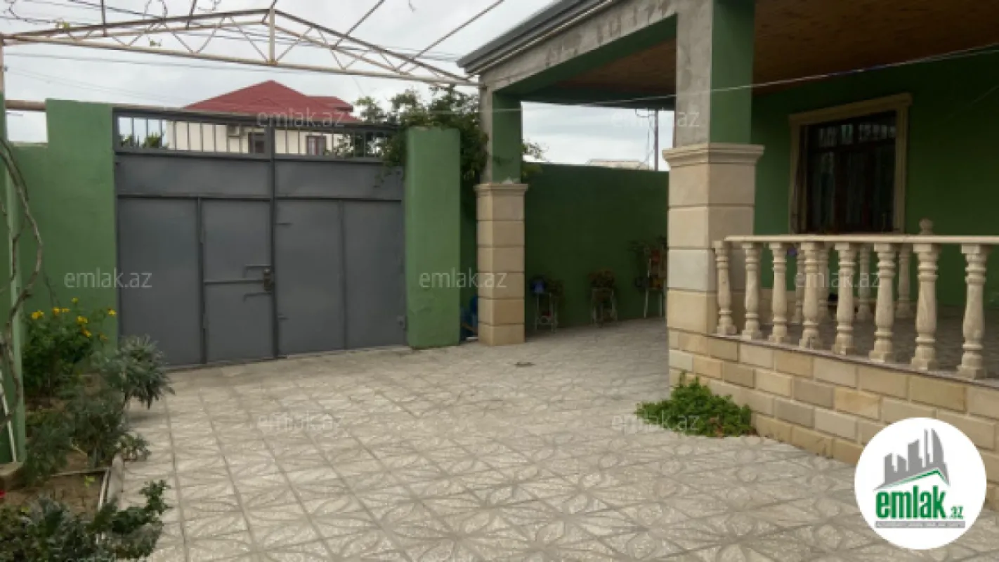 Satılır 3 otaqlı həyət evi 145 m²