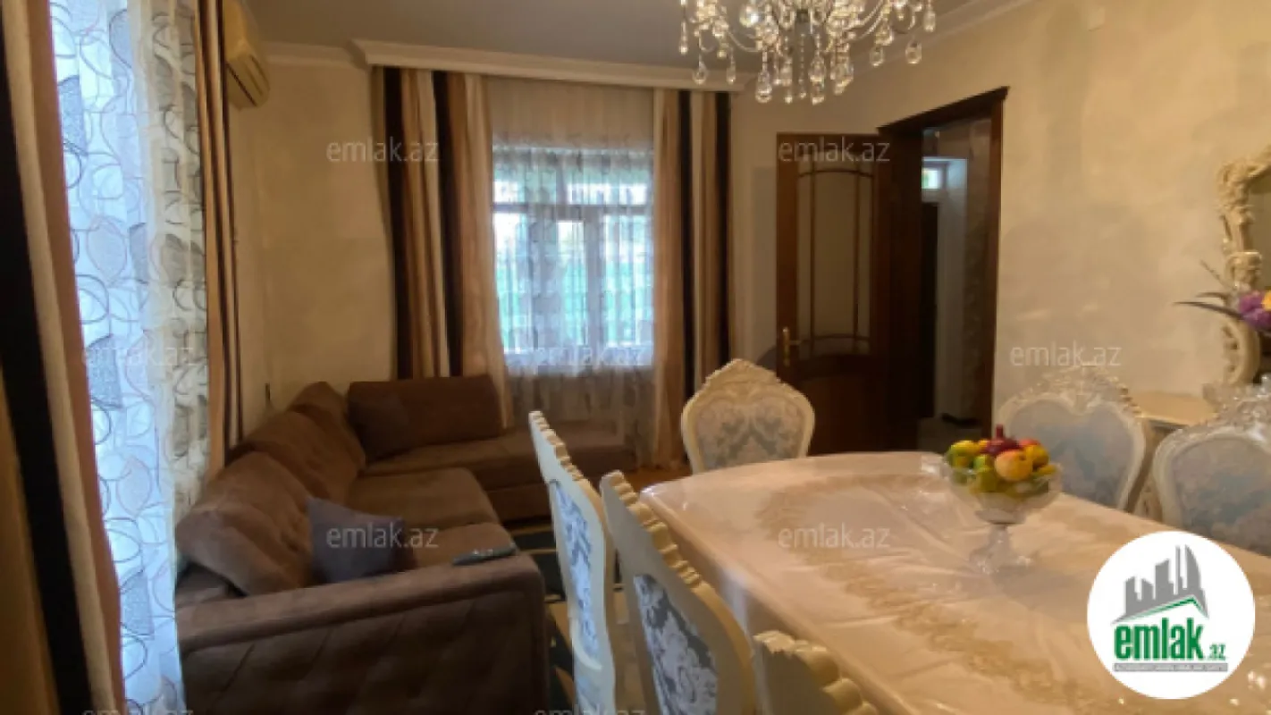 Satılır 3 otaqlı həyət evi 145 m²