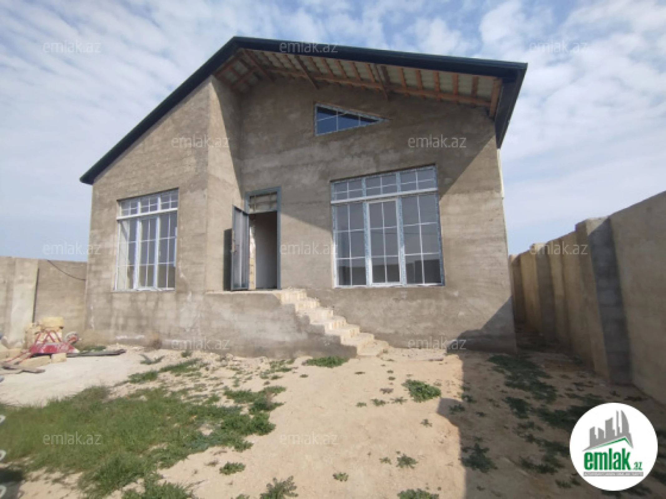 Satılır 3 otaqlı həyət evi 90 m²