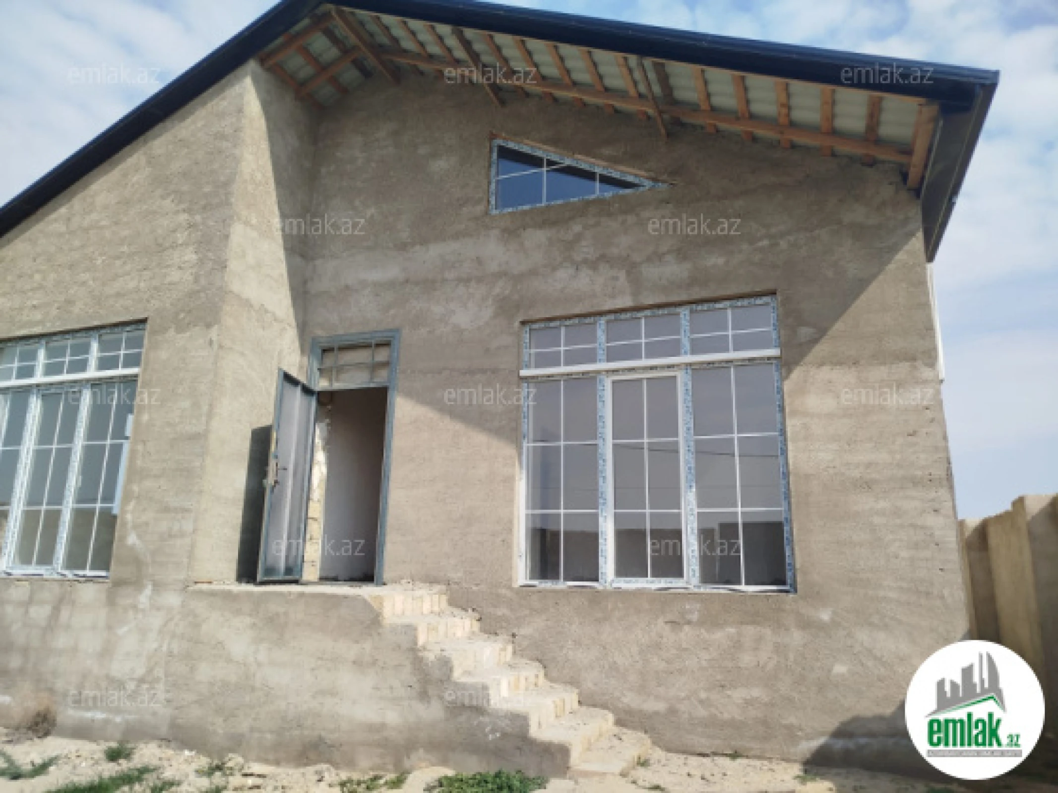 Satılır 3 otaqlı həyət evi 90 m²