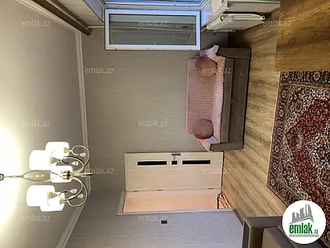 Satılır 1 otaqlı köhnə tikili 35 m²