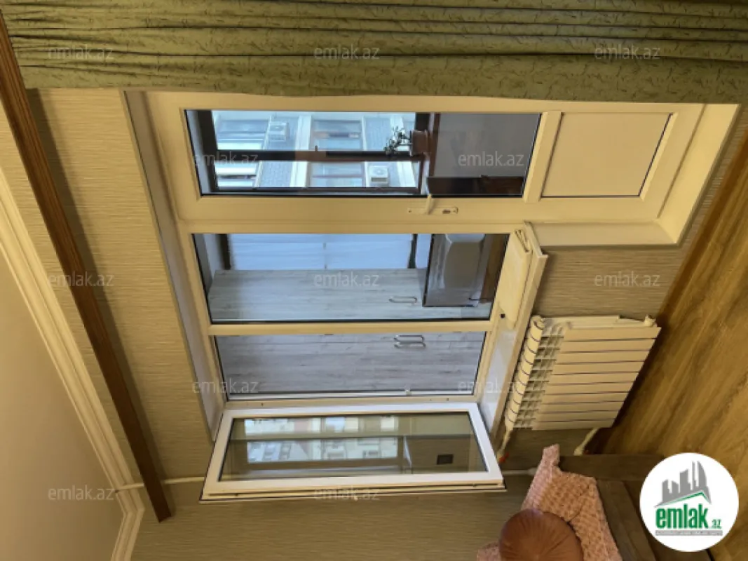 Satılır 1 otaqlı köhnə tikili 35 m²