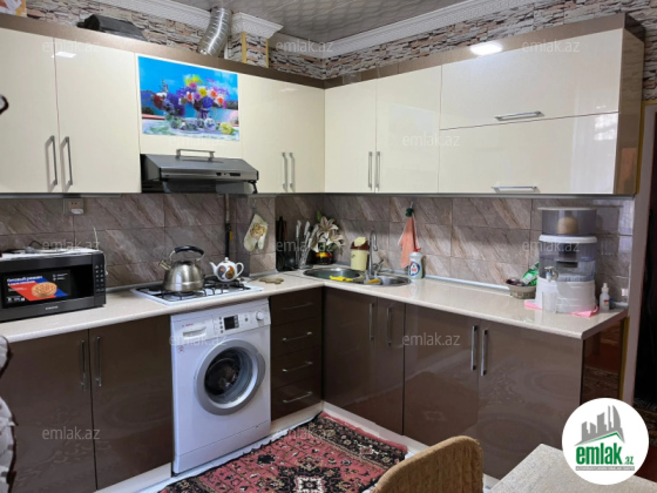 Satılır 3 otaqlı köhnə tikili 60 m²