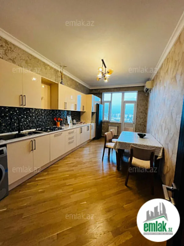 Satılır 3 otaqlı yeni tikili 145 m²