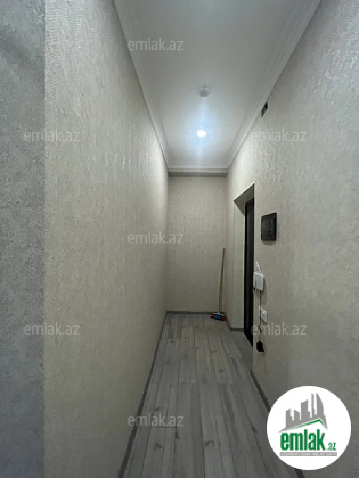 Satılır 3 otaqlı yeni tikili 80 m²