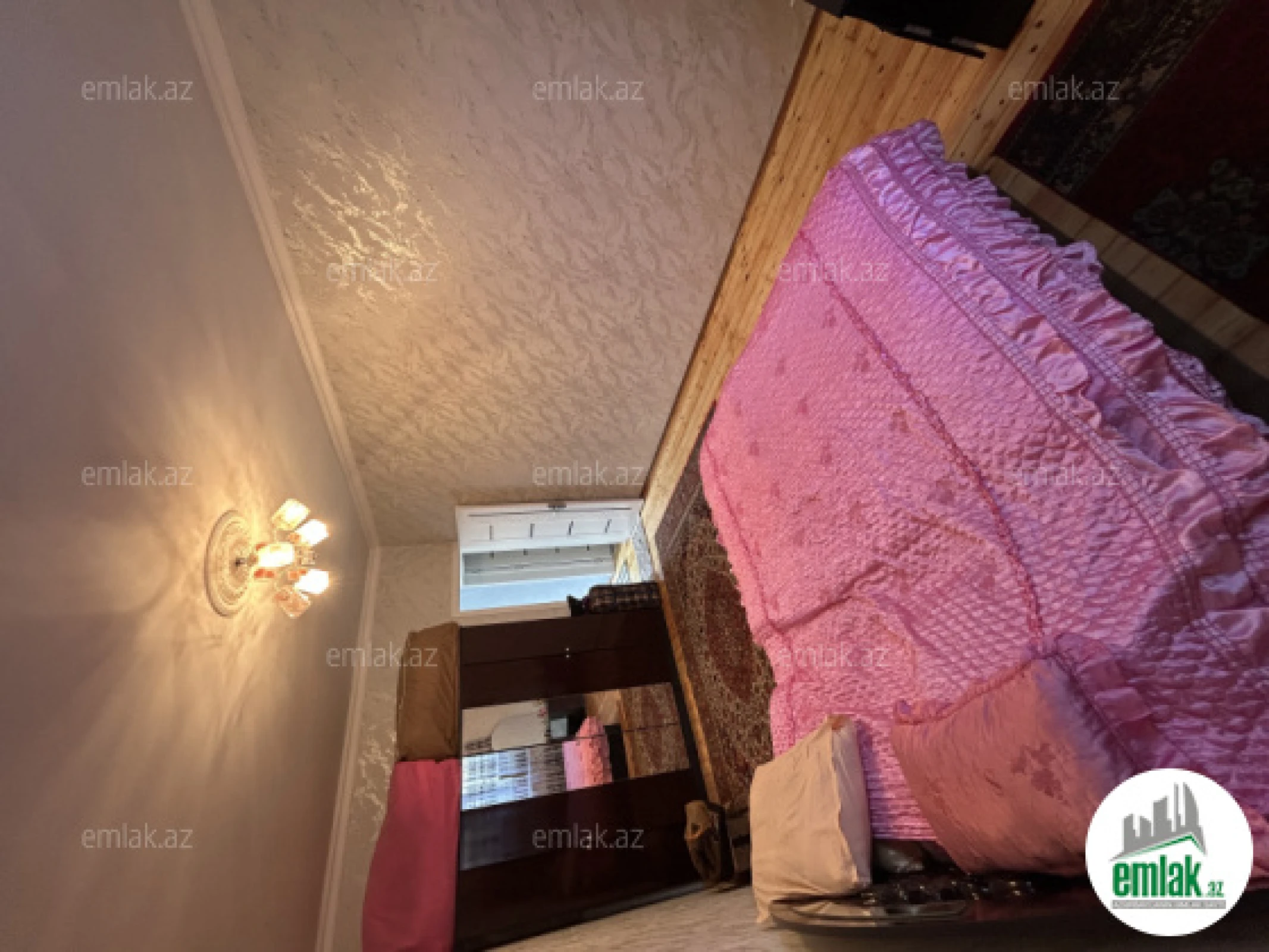 Satılır 2 otaqlı həyət evi 2 m²