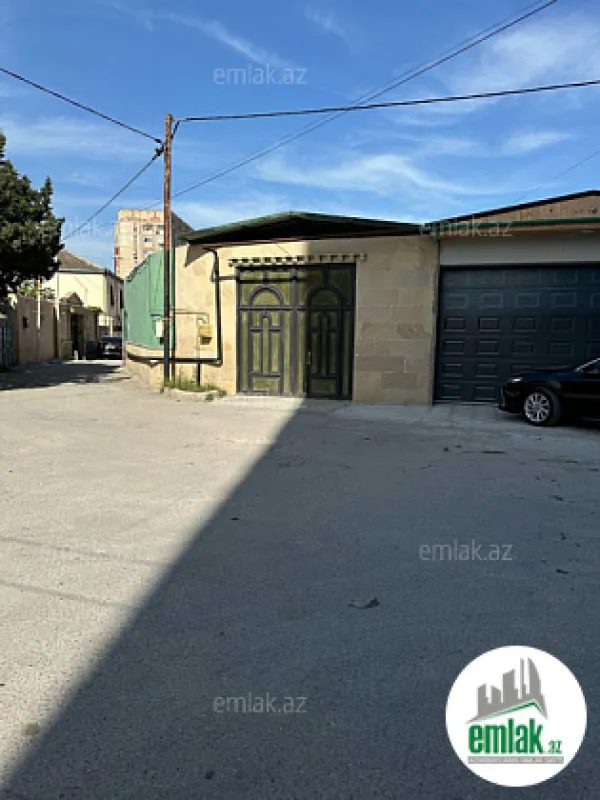 Satılır 5 otaqlı həyət evi 140 m²