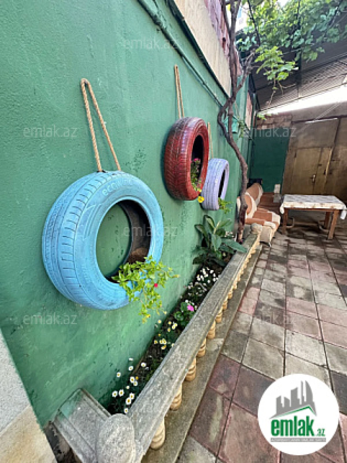 Satılır 5 otaqlı həyət evi 140 m²