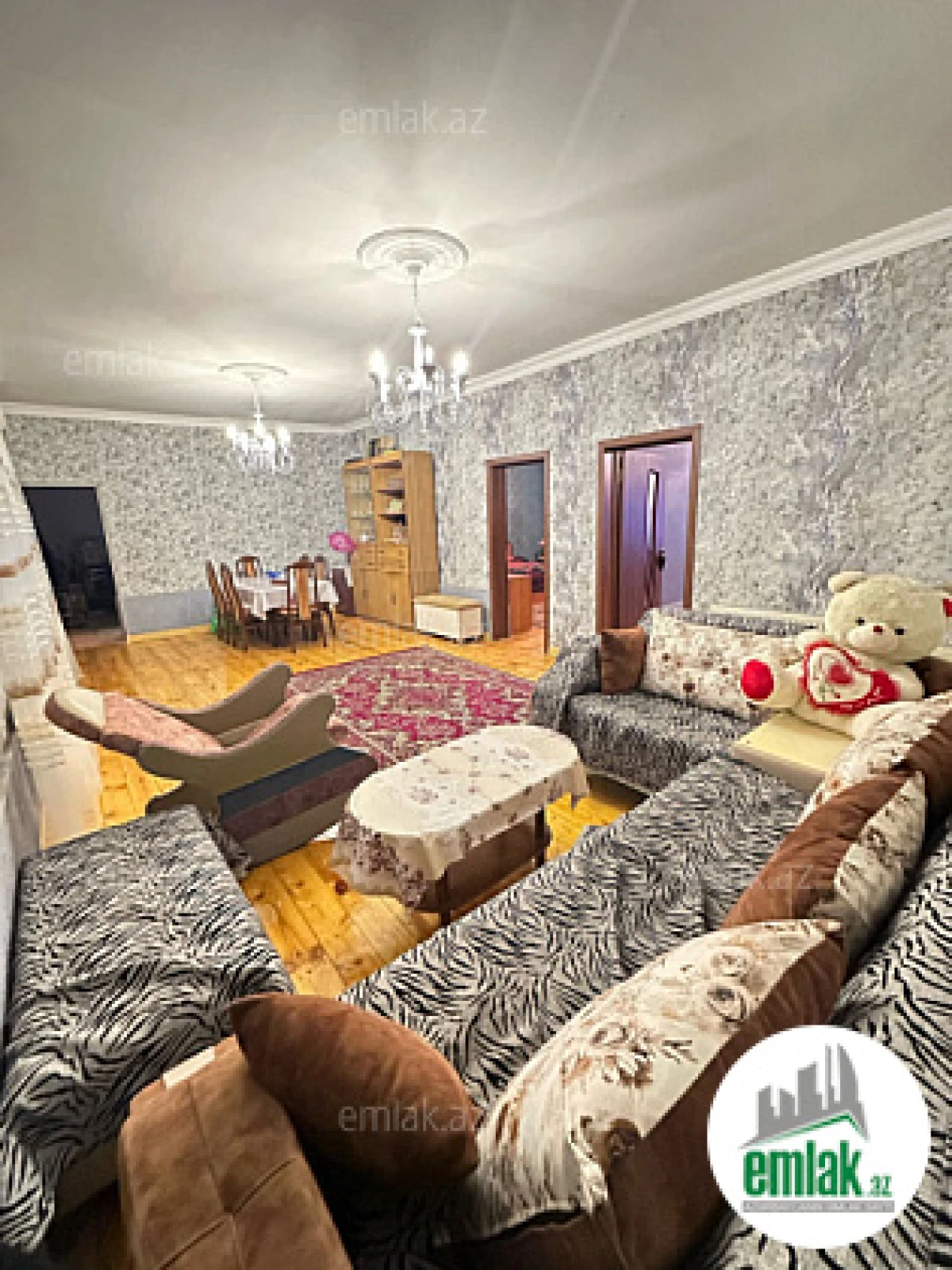 Satılır 5 otaqlı həyət evi 140 m²