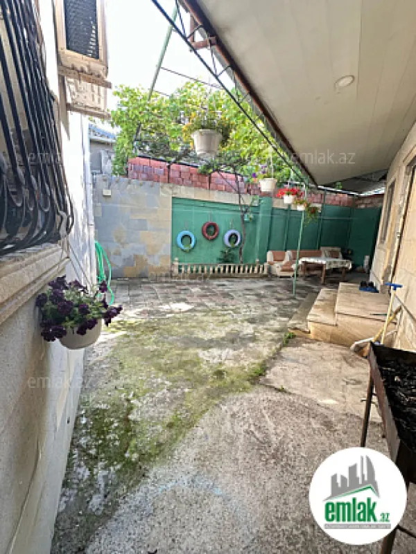 Satılır 5 otaqlı həyət evi 140 m²
