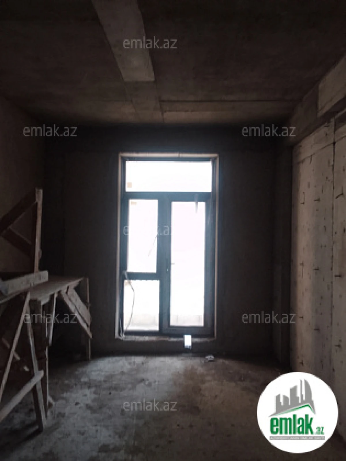 Satılır 4 otaqlı yeni tikili 150 m²