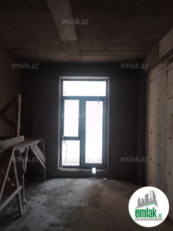 Satılır 4 otaqlı yeni tikili 150 m²