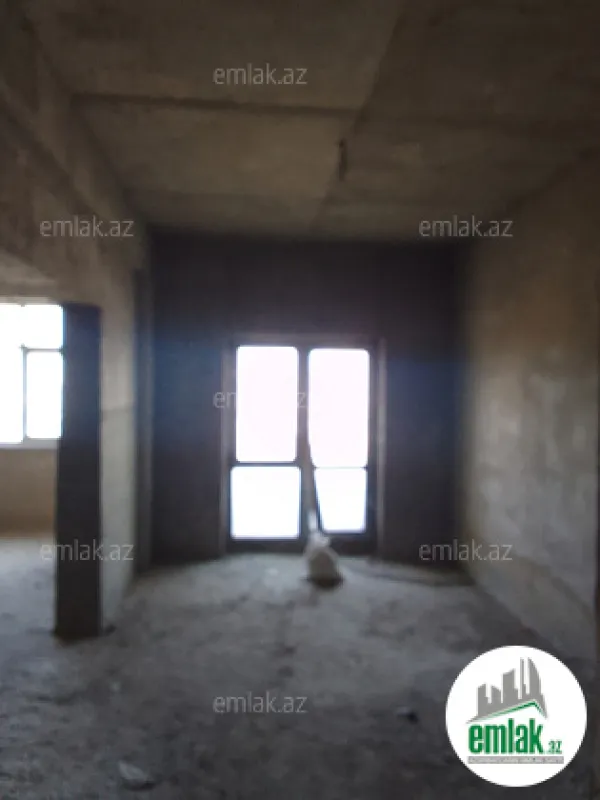 Satılır 4 otaqlı yeni tikili 150 m²