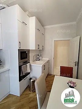 Satılır 3 otaqlı yeni tikili 102 m²