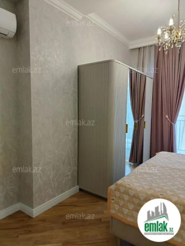 Satılır 3 otaqlı yeni tikili 102 m²