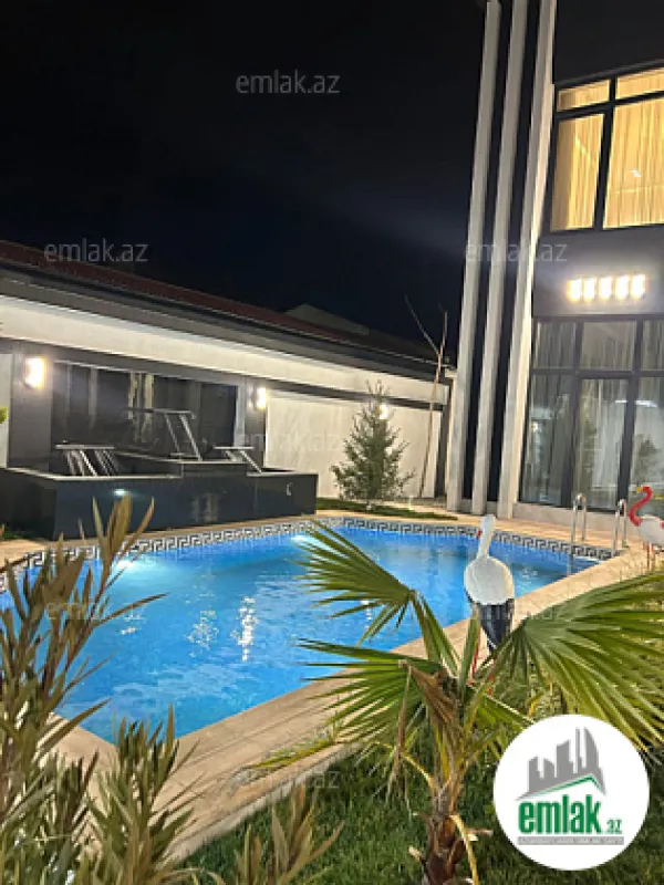 Satılır 5 otaqlı həyət evi 250 m²