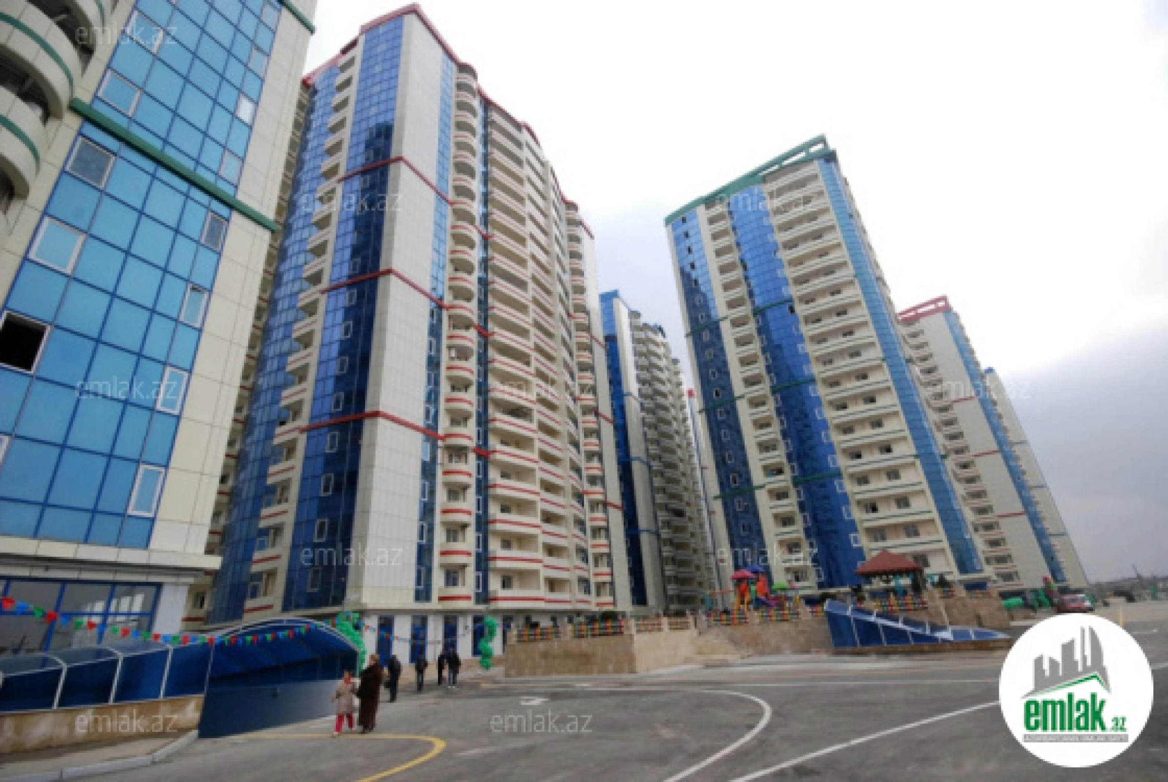 Satılır 3 otaqlı yeni tikili 92 m²
