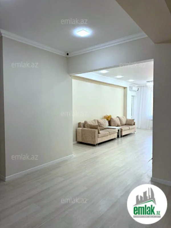 Satılır 3 otaqlı yeni tikili 140 m²