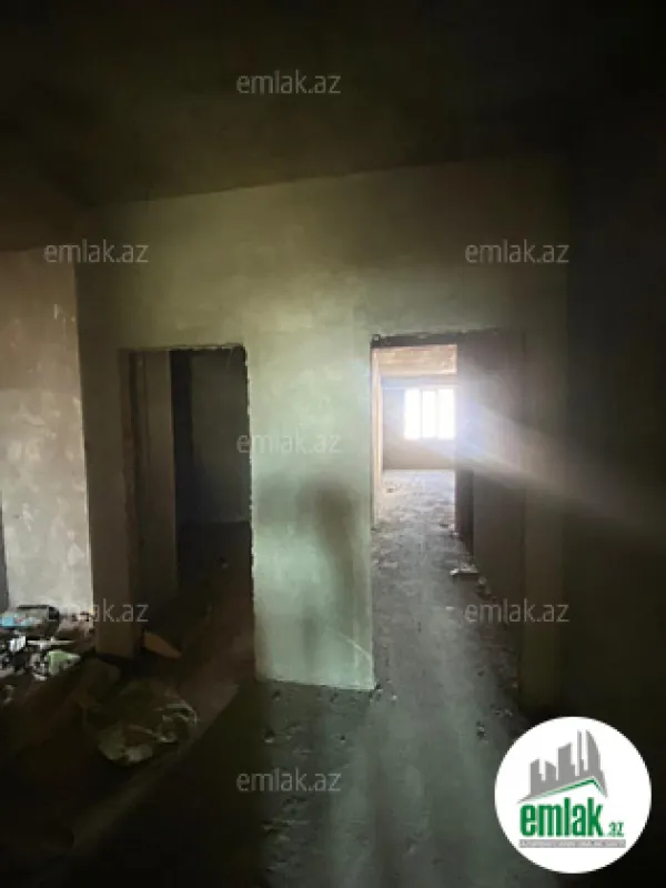 Satılır 4 otaqlı yeni tikili 180 m²