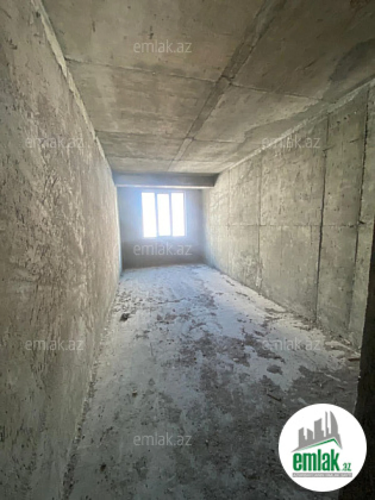 Satılır 4 otaqlı yeni tikili 180 m²