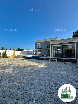 Satılır 6 otaqlı mənzil 220 m²