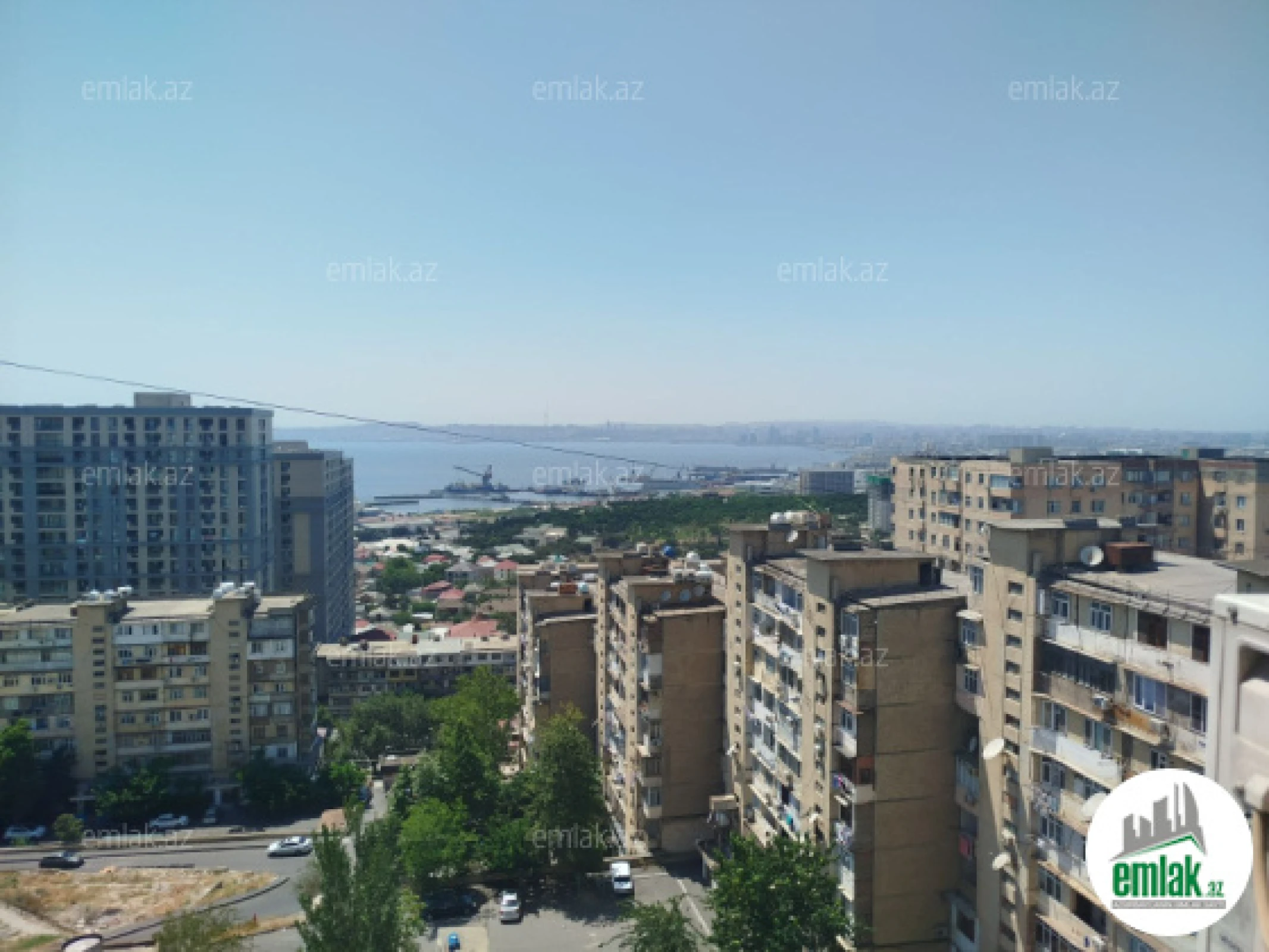 Satılır 4 otaqlı köhnə tikili 105 m²