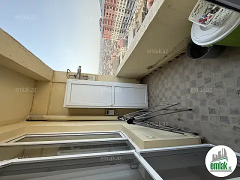 Satılır 2 otaqlı yeni tikili 76 m²