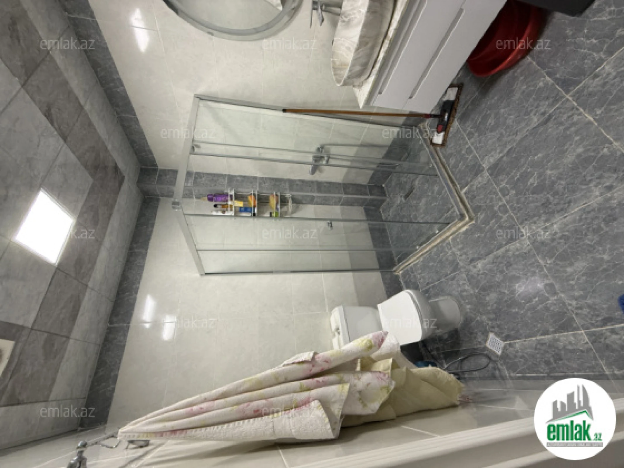 Satılır 2 otaqlı yeni tikili 76 m²