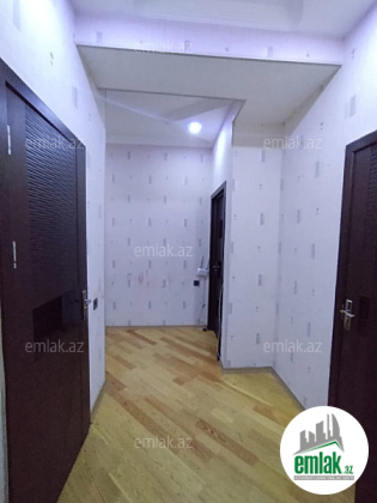 Satılır 2 otaqlı yeni tikili 86 m²