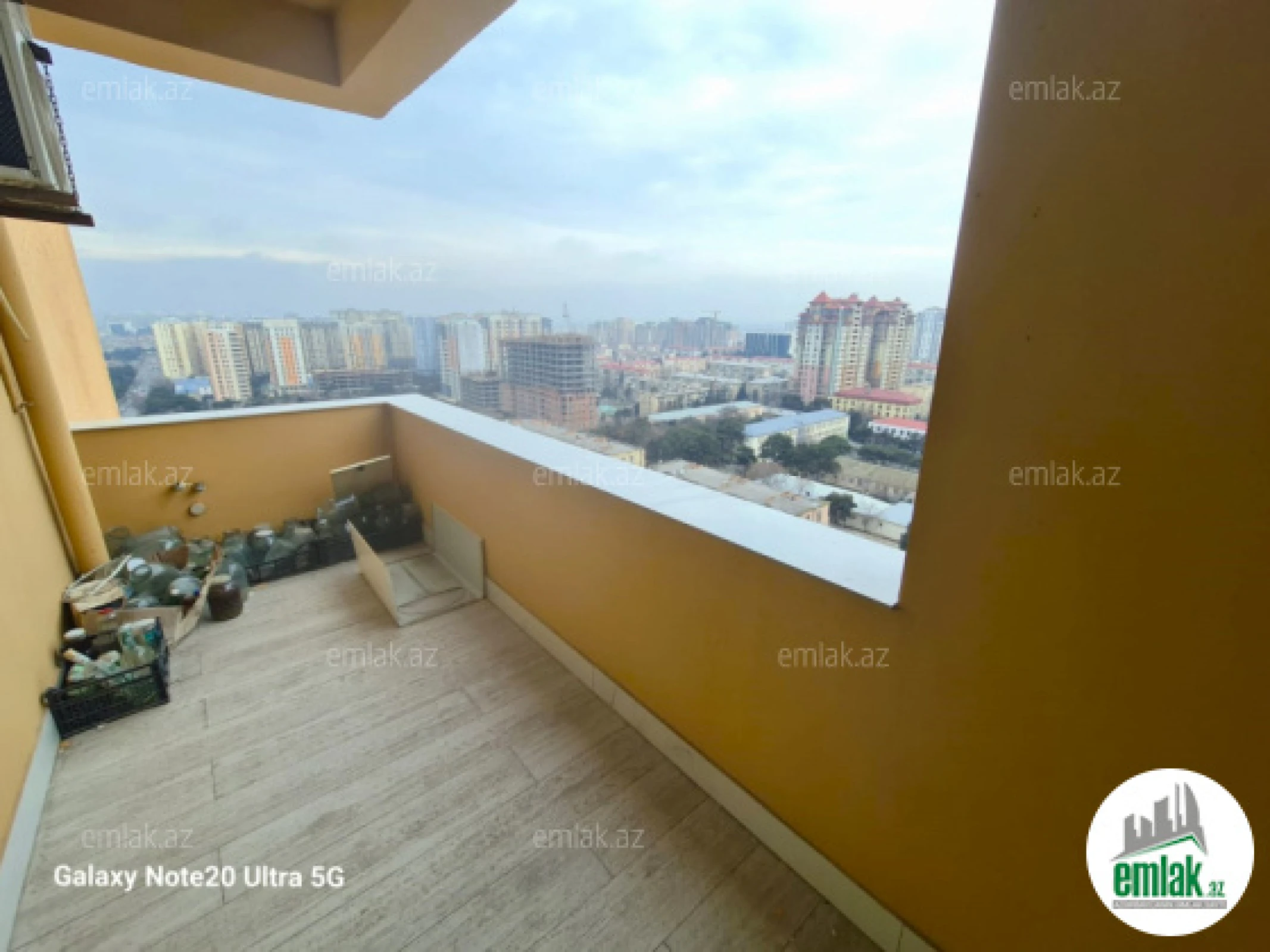Satılır 4 otaqlı yeni tikili 186 m²