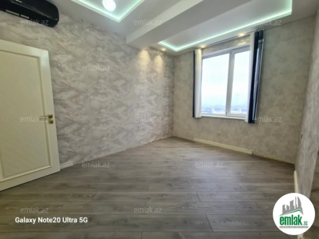 Satılır 4 otaqlı yeni tikili 186 m²