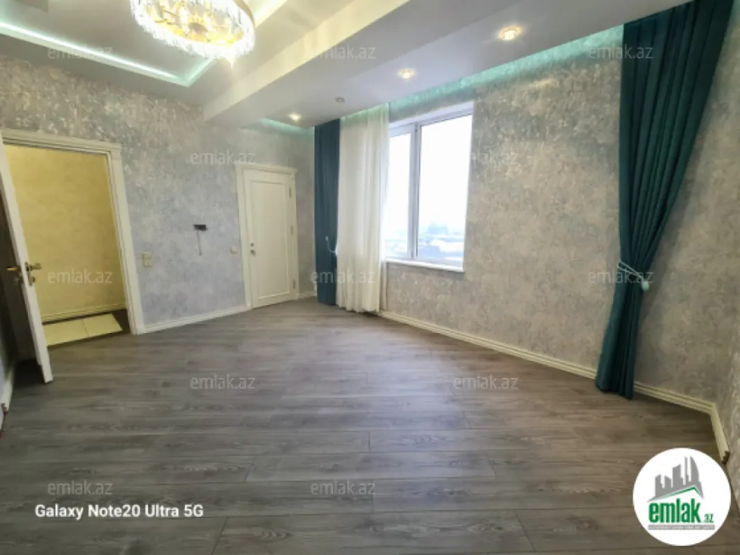 Satılır 4 otaqlı yeni tikili 186 m²