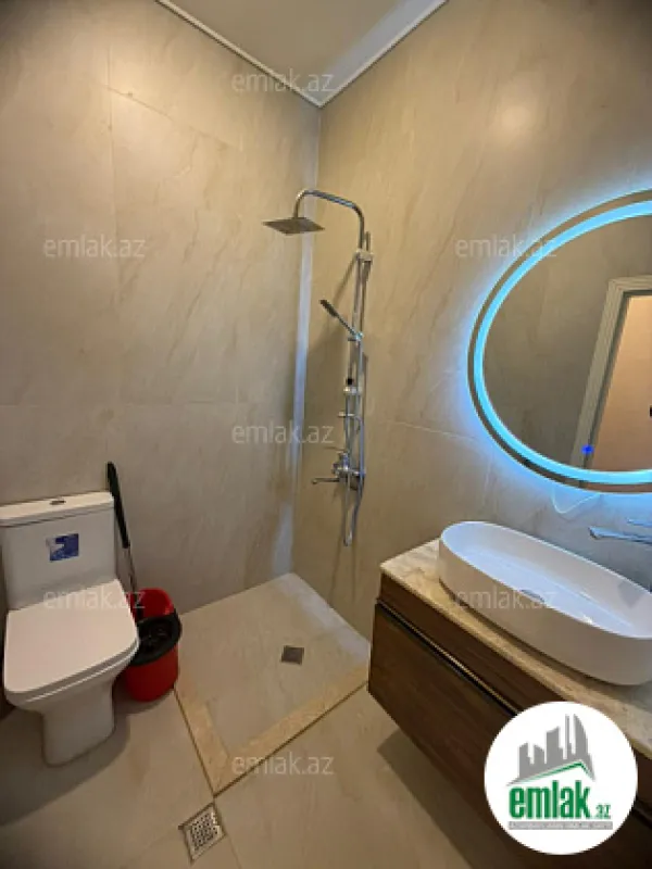 Satılır 2 otaqlı yeni tikili 70 m²
