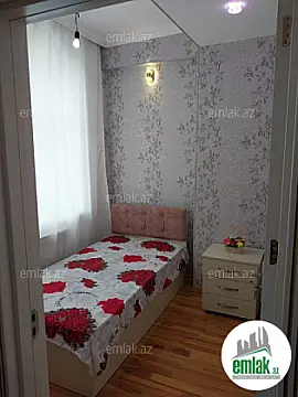 Satılır 3 otaqlı yeni tikili 77 m²
