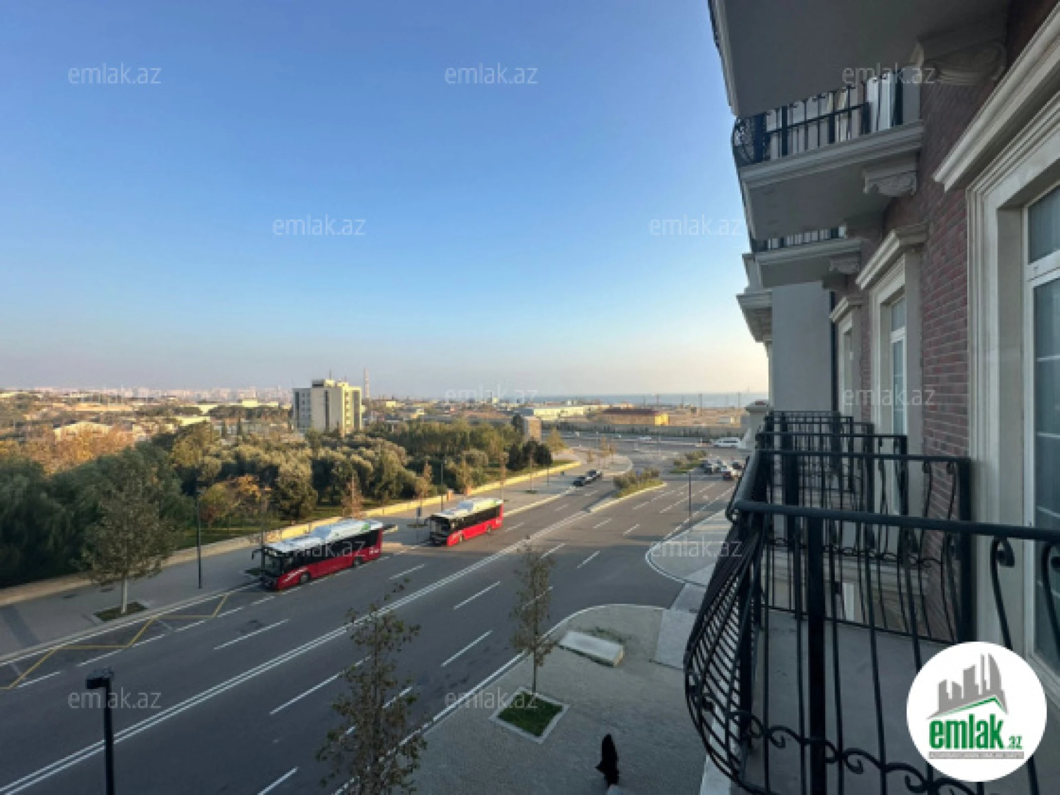 Satılır 4 otaqlı yeni tikili 152 m²