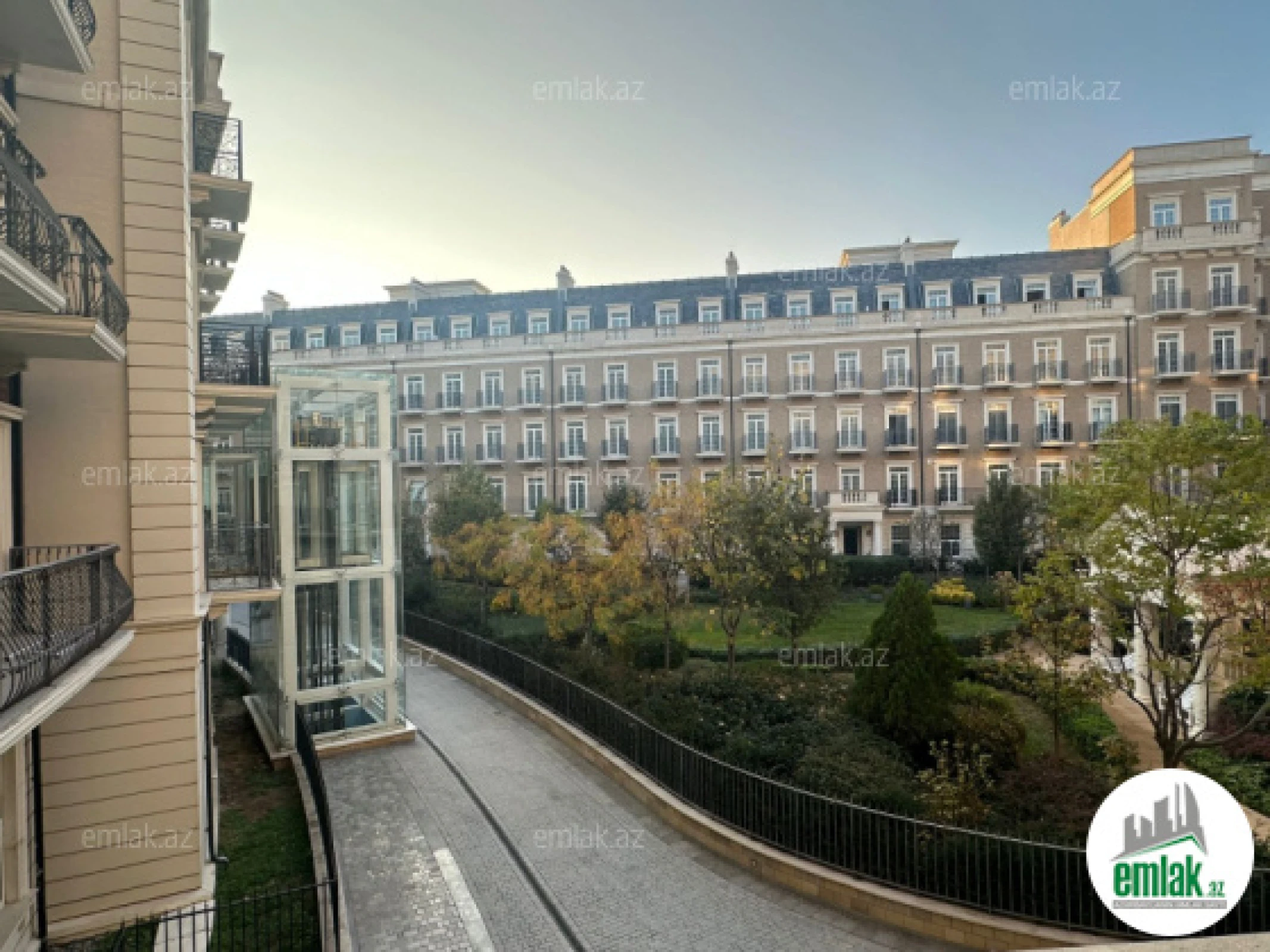 Satılır 4 otaqlı yeni tikili 152 m²