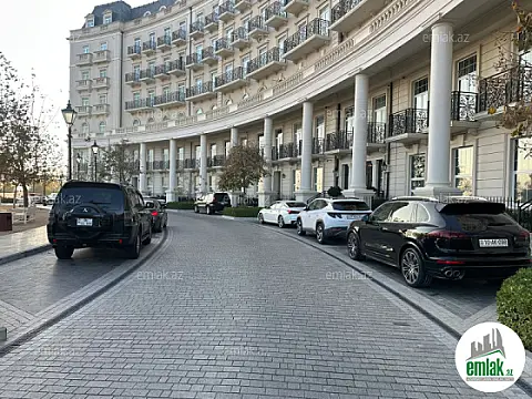 Satılır 4 otaqlı yeni tikili 152 m²