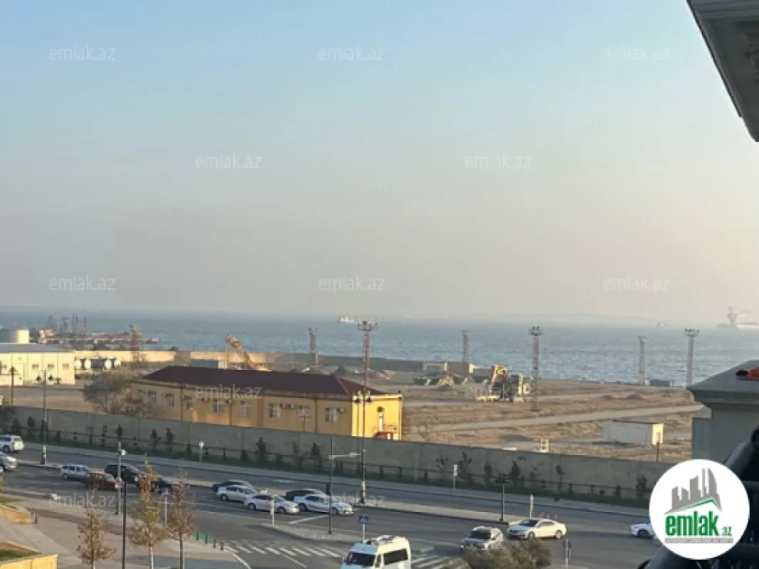 Satılır 4 otaqlı yeni tikili 152 m²