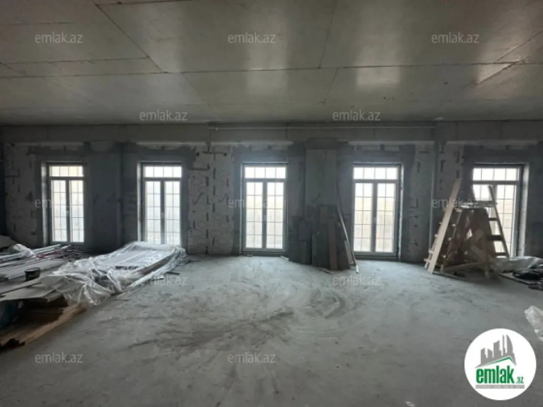 Satılır 4 otaqlı yeni tikili 152 m²