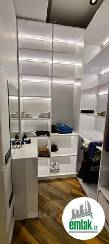 Satılır 5 otaqlı yeni tikili 246 m²