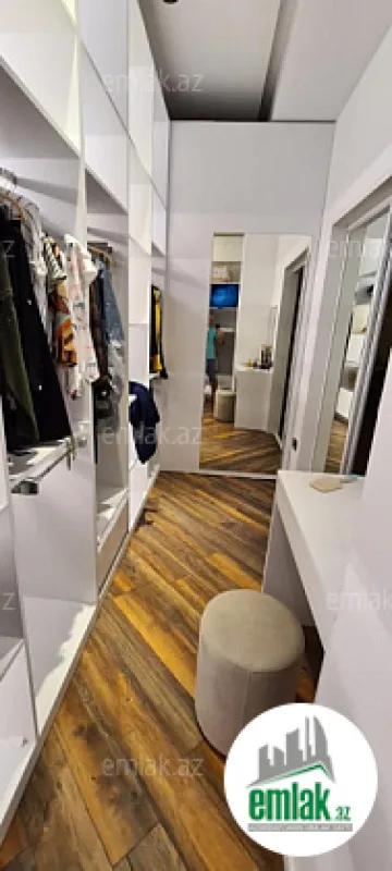 Satılır 5 otaqlı yeni tikili 246 m²