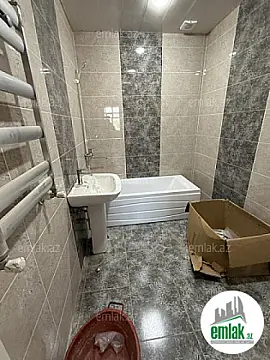 Satılır 3 otaqlı yeni tikili 100 m²