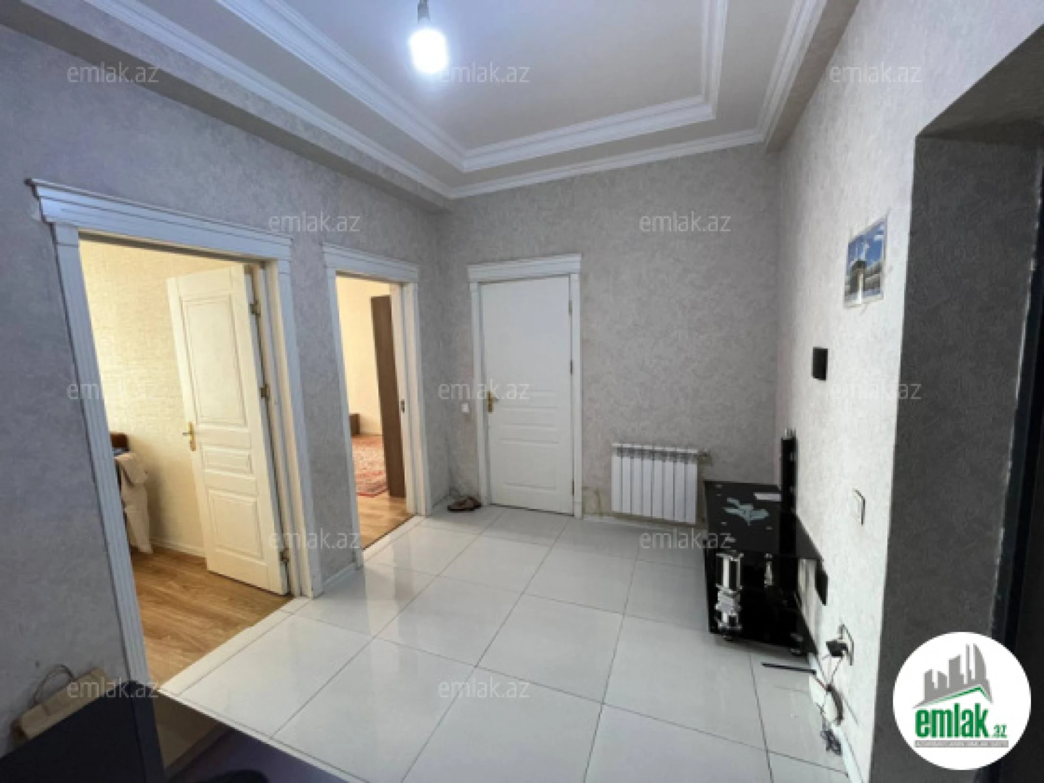 Satılır 2 otaqlı yeni tikili 63 m²