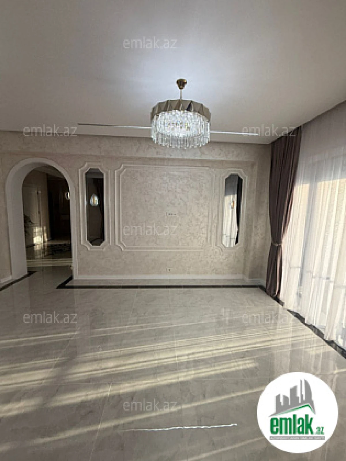 Satılır 3 otaqlı yeni tikili 127 m²