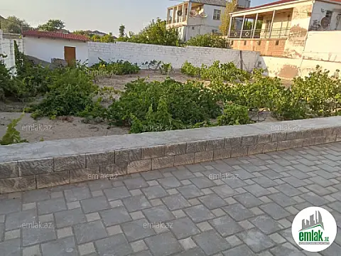 Satılır 3 otaqlı mənzil 6 m²