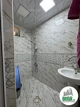 Satılır 3 otaqlı mənzil 6 m²